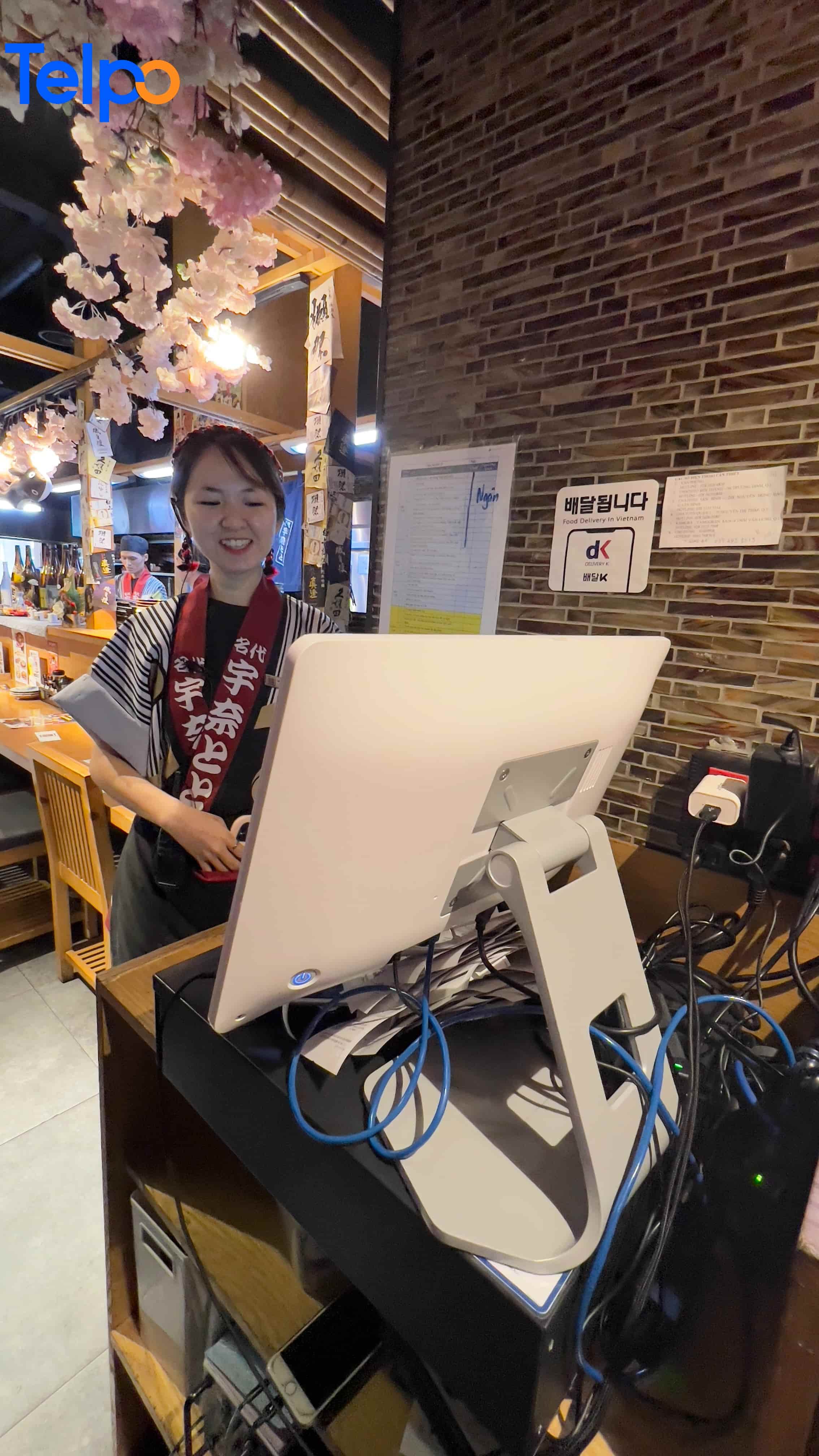 desktop pos terminal restaurant pos