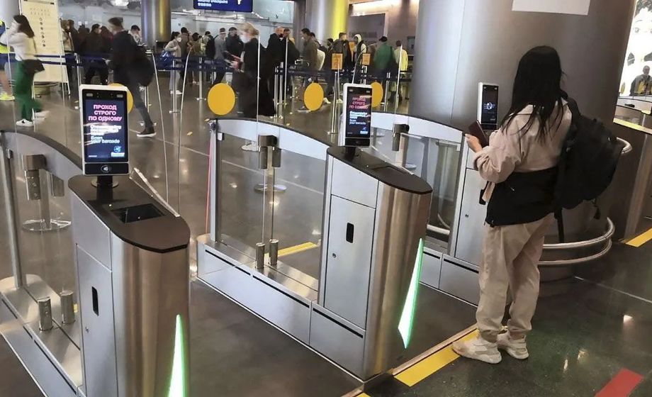 TPS980 Public Transport Gate Biometric Ticketing Terminal